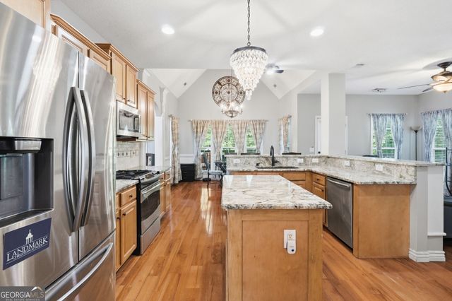 460 Persimmon Drive, Sharpsburg, GA 30277