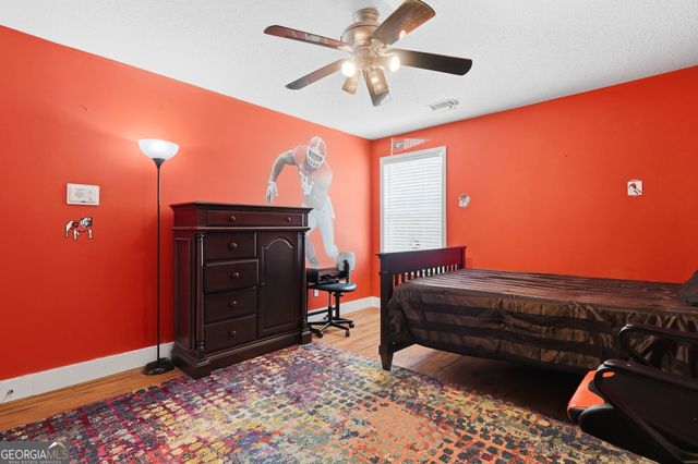 460 Persimmon Drive, Sharpsburg, GA 30277