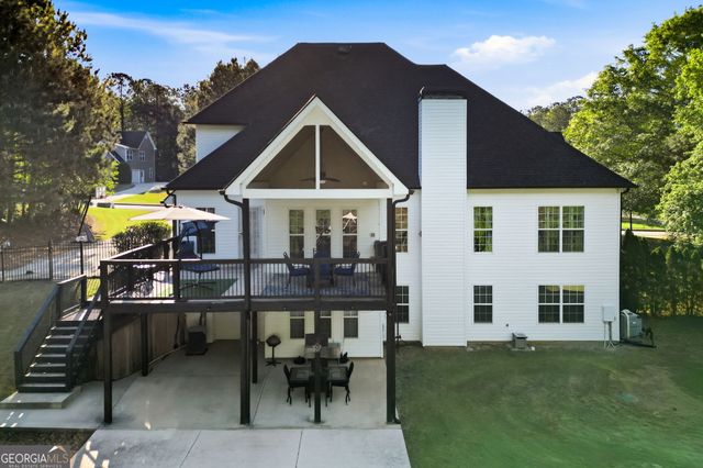 460 Persimmon Drive, Sharpsburg, GA 30277