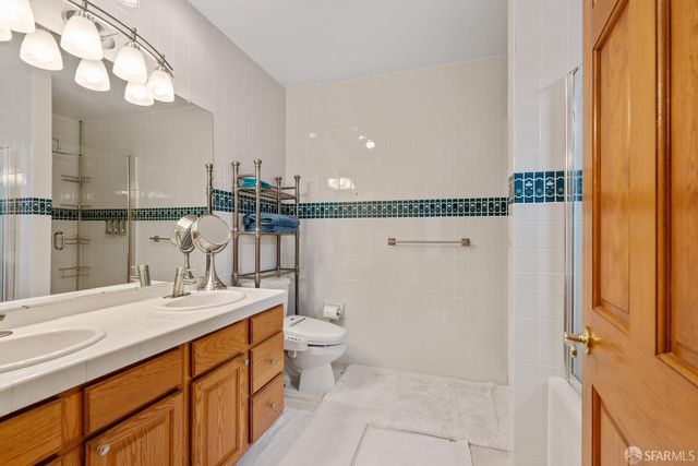 2076 16th Avenue, San Francisco, CA 94116