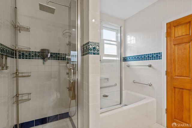 2076 16th Avenue, San Francisco, CA 94116