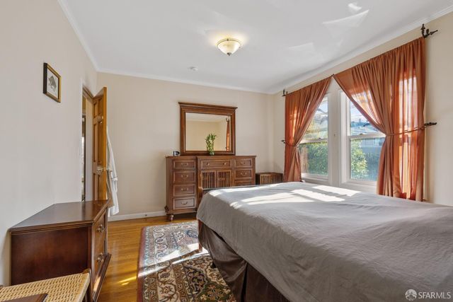 2076 16th Avenue, San Francisco, CA 94116