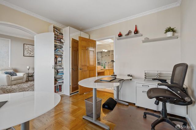 2076 16th Avenue, San Francisco, CA 94116