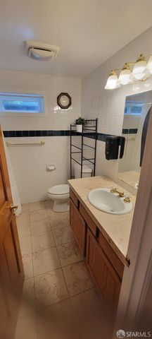 2076 16th Avenue, San Francisco, CA 94116