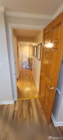 2076 16th Avenue, San Francisco, CA 94116
