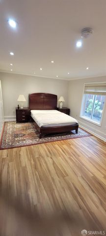 2076 16th Avenue, San Francisco, CA 94116