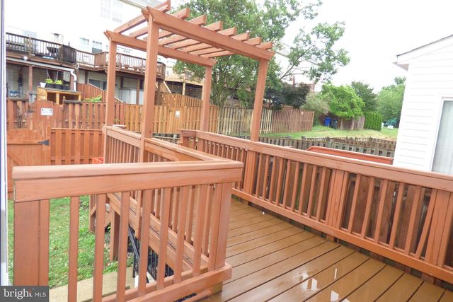 552 SPARKLEBERRY TER NE, Leesburg, VA 20176
