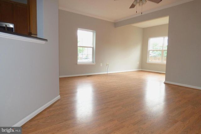 552 SPARKLEBERRY TER NE, Leesburg, VA 20176