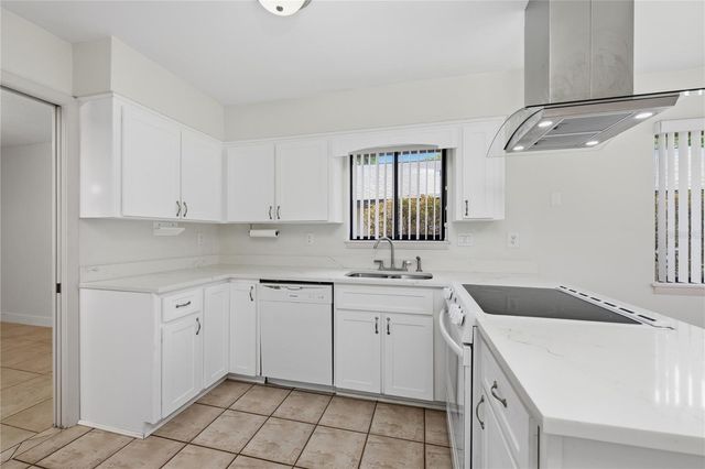 109 WATERWOOD DRIVE, Yalaha, FL 34797