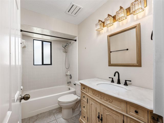 109 WATERWOOD DRIVE, Yalaha, FL 34797