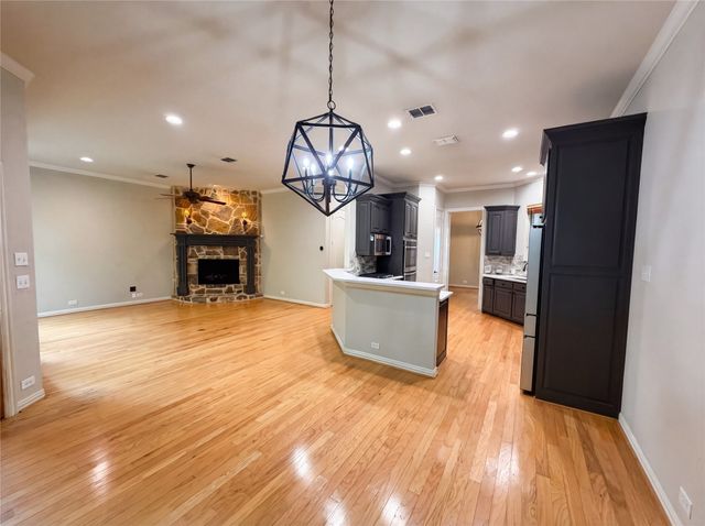 1309 Winding Brook Drive, Garland, TX 75044