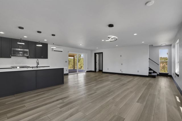 6501 W Jedi Ln, Spokane, WA 99224