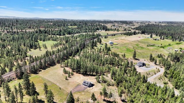 6501 W Jedi Ln, Spokane, WA 99224