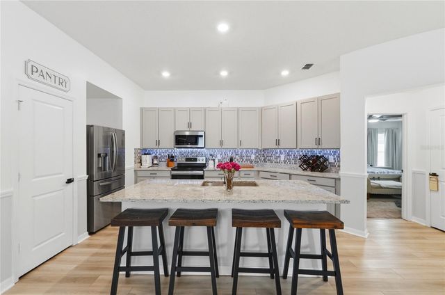 7037 CRUZ COURT, Lakeland, FL 33813