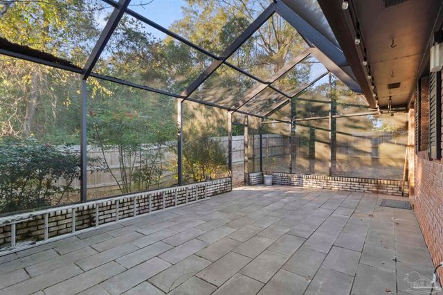 8755 Scenic Hills Dr, Pensacola, FL 32514