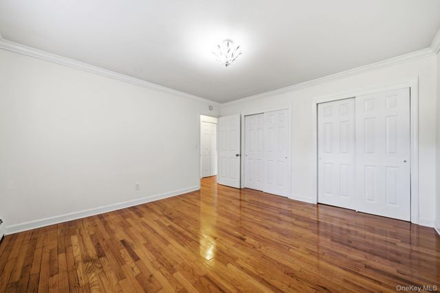 227 N Middletown Road D, Pearl River, NY 10965