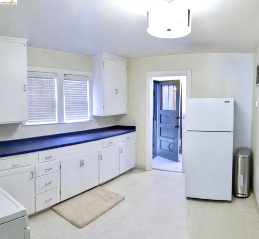926 Georgia St, Vallejo, CA 94590