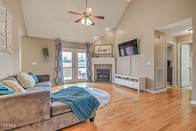 444 Alfalfa Lane, Jonesborough, TN 37659