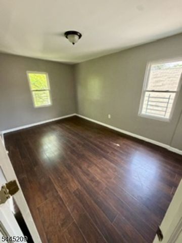 225 Chadwick Ave, Newark City, NJ 07108