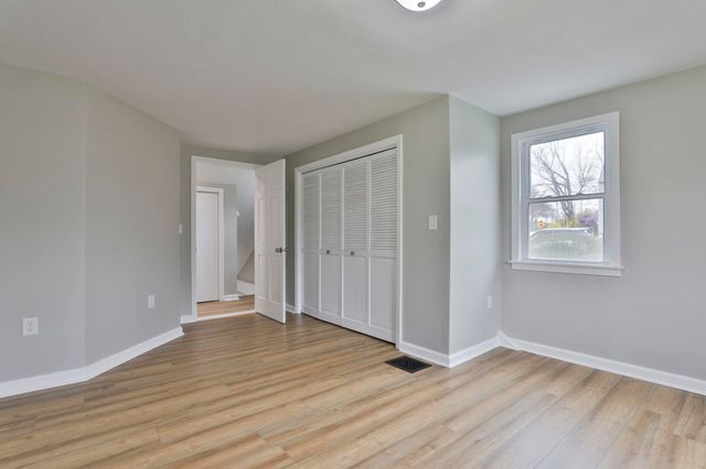 17 Derry Road, Chester, NH 03036