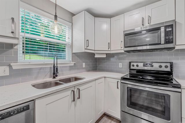 9 Whispering Drive, Alexander, AR 72210