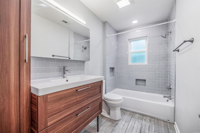 9 Whispering Drive, Alexander, AR 72210