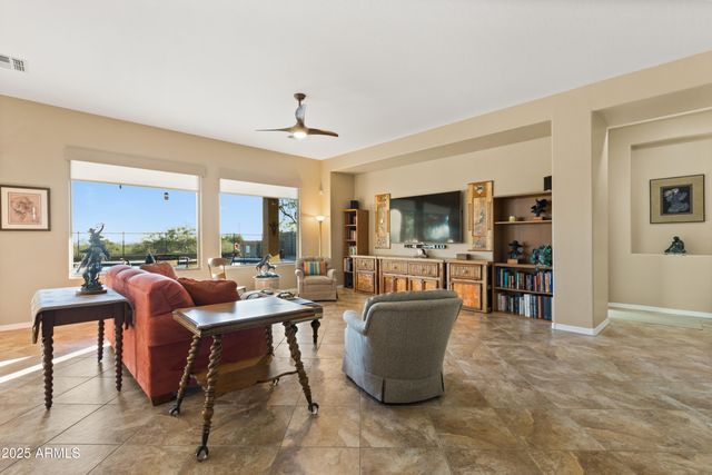 5009 W MAGELLAN Drive, New River, AZ 85087