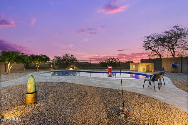 5009 W MAGELLAN Drive, New River, AZ 85087