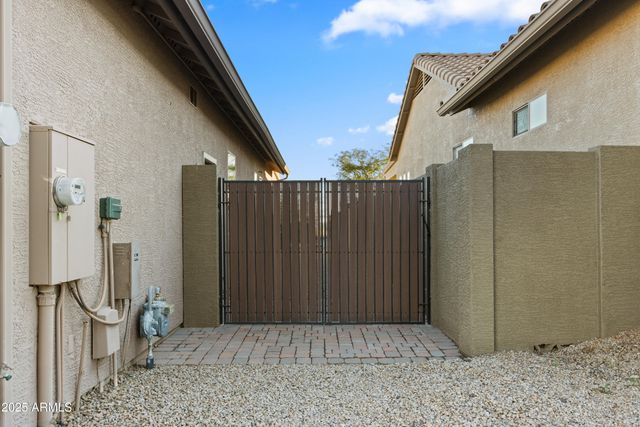 5009 W MAGELLAN Drive, New River, AZ 85087