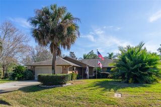 32 BARKLEY LANE, Palm Coast, FL 32137