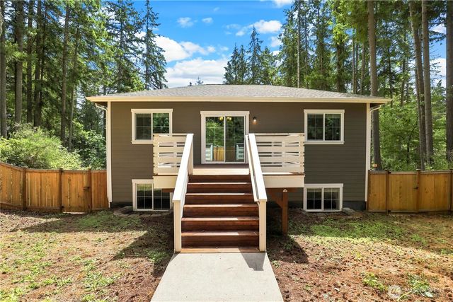 2114 191st Avenue SW, Lakebay, WA 98349