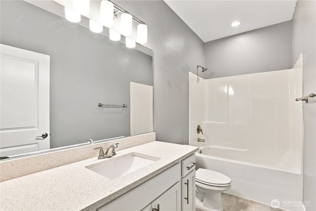 2114 191st Avenue SW, Lakebay, WA 98349