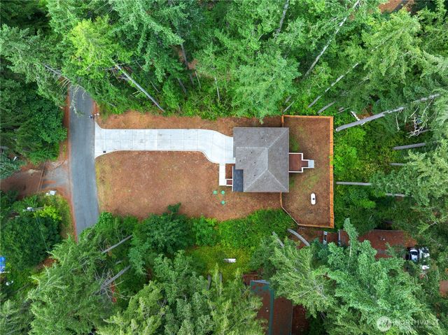 2114 191st Avenue SW, Lakebay, WA 98349