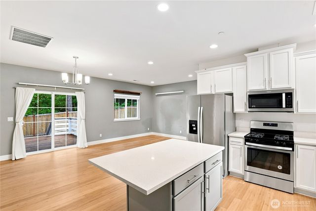 2114 191st Avenue SW, Lakebay, WA 98349
