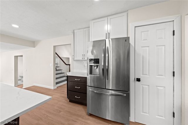 6704 Cheryl Ann Drive, Seven Hills, OH 44131