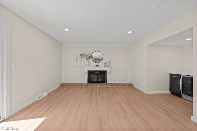 6704 Cheryl Ann Drive, Seven Hills, OH 44131