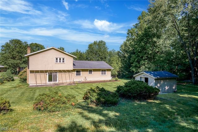 6704 Cheryl Ann Drive, Seven Hills, OH 44131