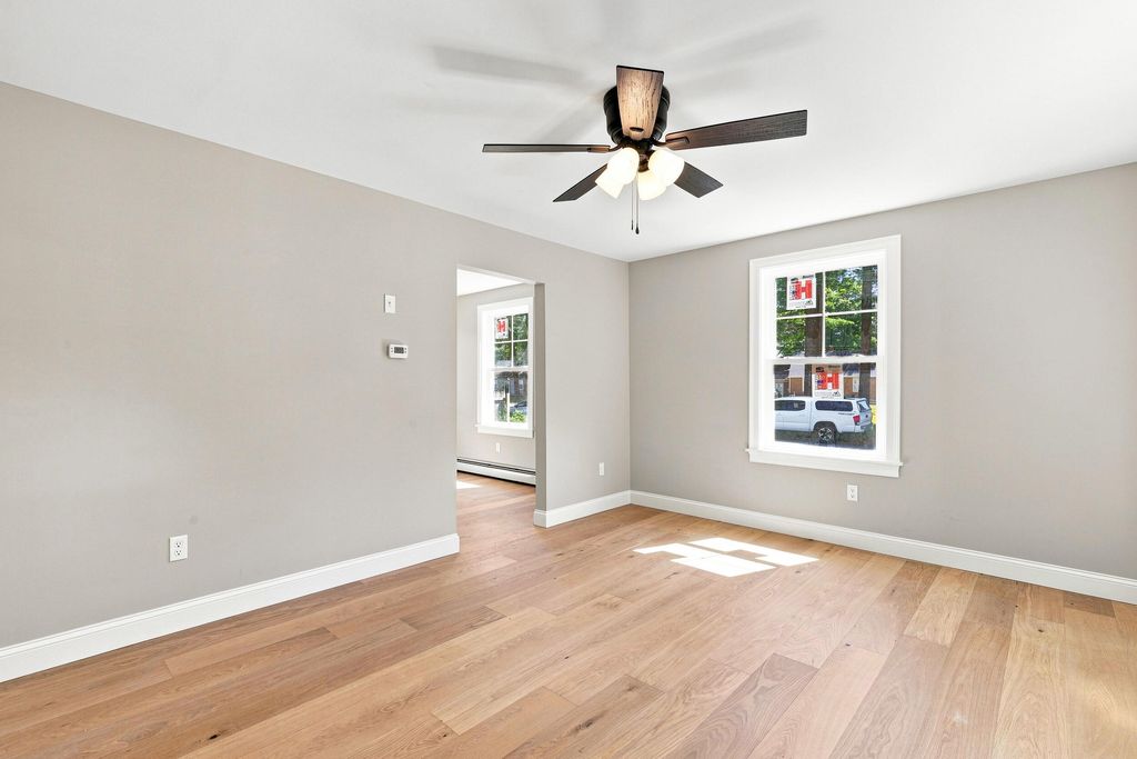 27 Chamberlain Avenue, Brunswick, ME 04011 — photo 3