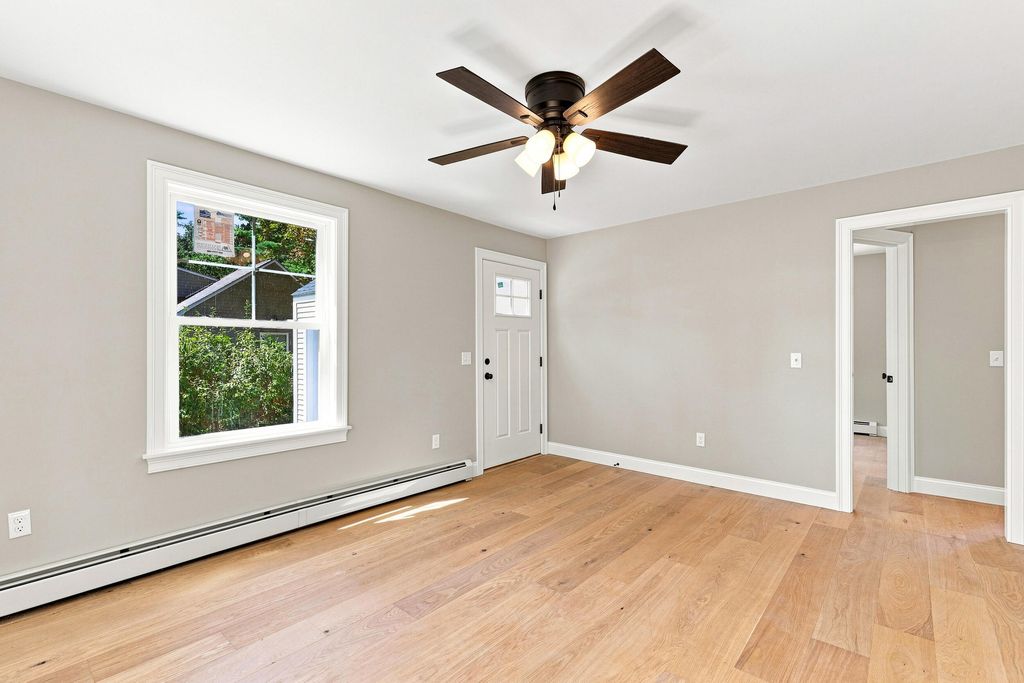 27 Chamberlain Avenue, Brunswick, ME 04011 — photo 4