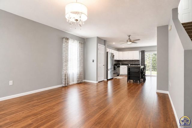 5501 SW Chapella St, Topeka, KS 66614