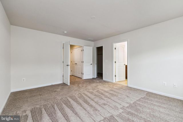 44089 EASTGATE VIEW DR, Chantilly, VA 20152