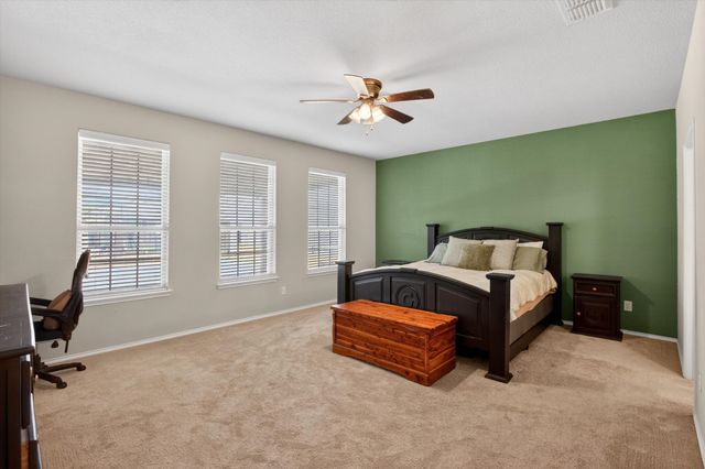 107 Cantle Street, Waxahachie, TX 75165