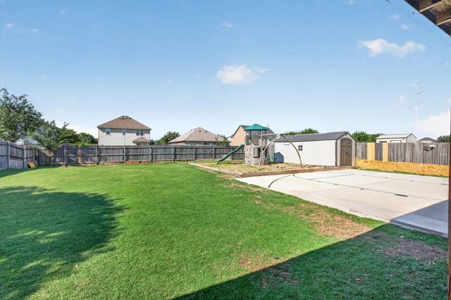 107 Cantle Street, Waxahachie, TX 75165