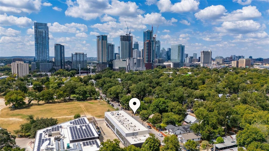 49 Navasota ST 214, Austin, TX 78702