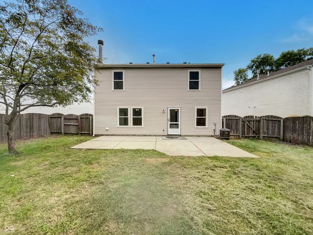 11837 Wapiti Way, Noblesville, IN 46060