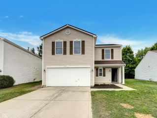 11837 Wapiti Way, Noblesville, IN 46060
