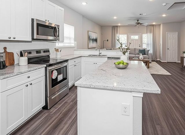 5426 E Houston Road, Houston, TX 77028