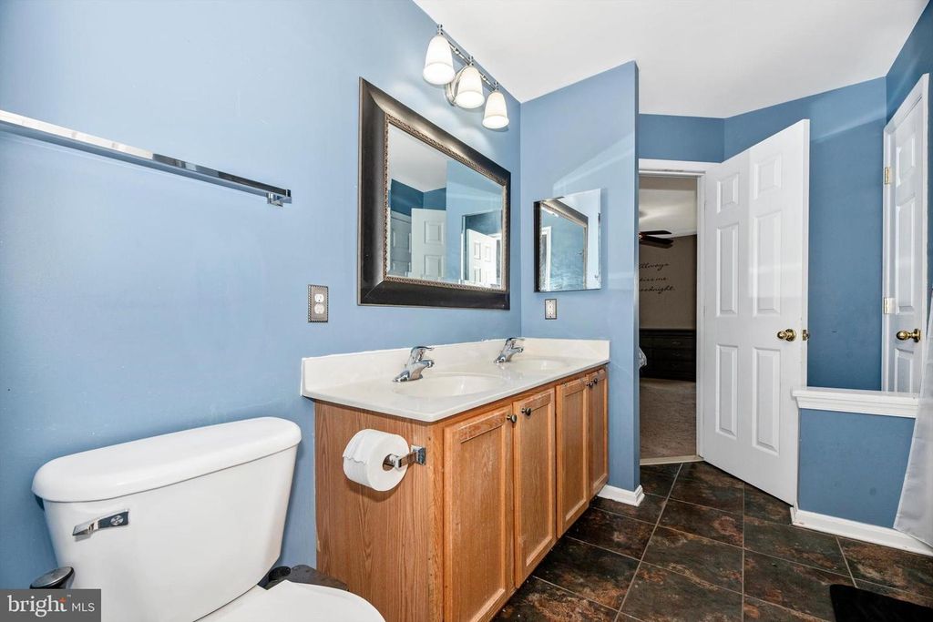 Image 18 of property listing at 605 TIVOLI RD, Frederick, MD 21703
