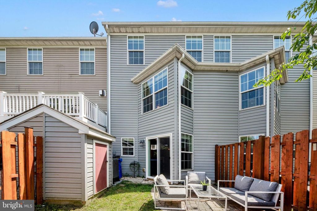 Image 24 of property listing at 605 TIVOLI RD, Frederick, MD 21703