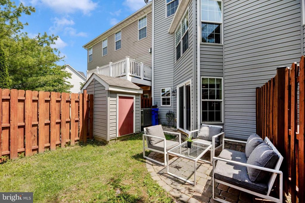 Image 26 of property listing at 605 TIVOLI RD, Frederick, MD 21703